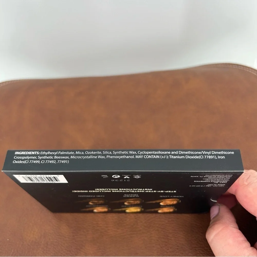 AESTHETICA Contour Creme Kit - Picture 3 of 7